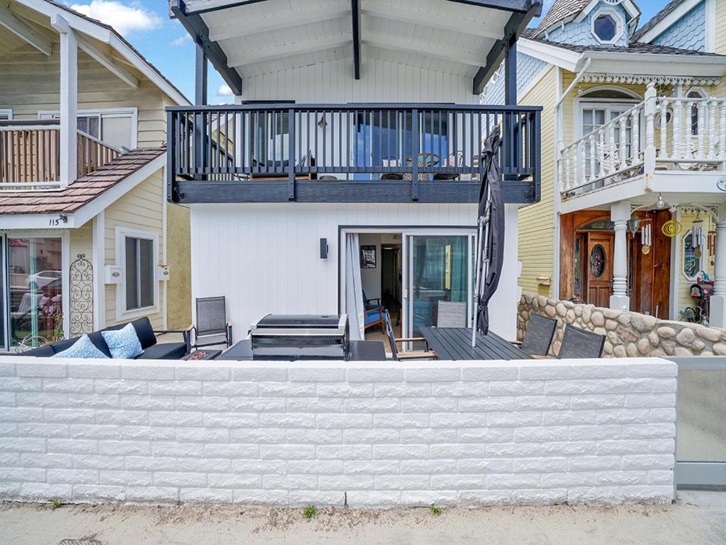 3 Bedrooms Newport Beach Exterior photo
